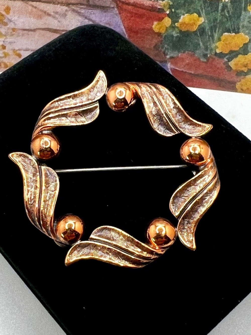 Bell Copper Wreath Brooch